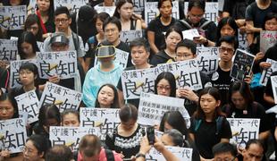 V Hongkongu na ulice tudi učitelji
