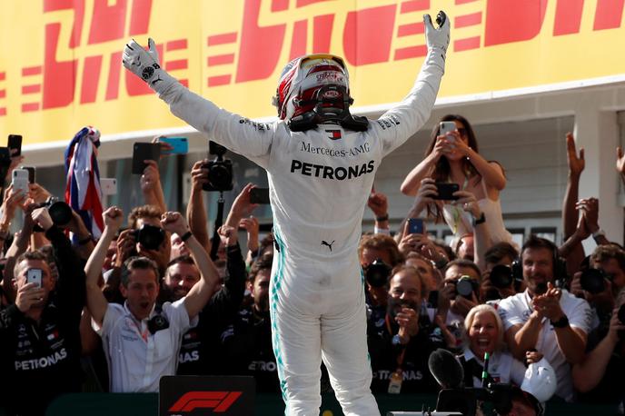 Lewis Hamilton | Lewis Hamilton po novi zmagi ni skrival navdušenja. | Foto Reuters