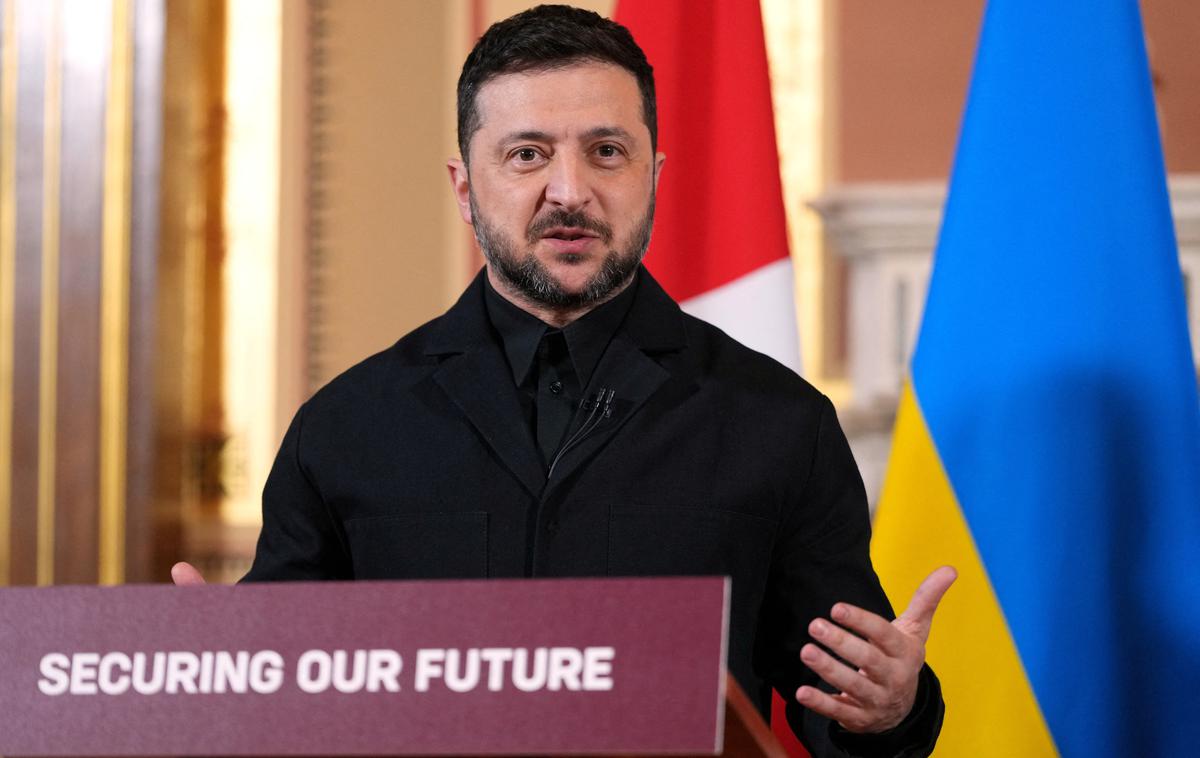 Volodimir Zelenski | "Odločili smo se, da bomo na tem delali v naslednjem tednu ali desetih dneh," je v danes objavljenem intervjuju za ameriški portal Axios dejal Volodimir Zelenski. | Foto Reuters