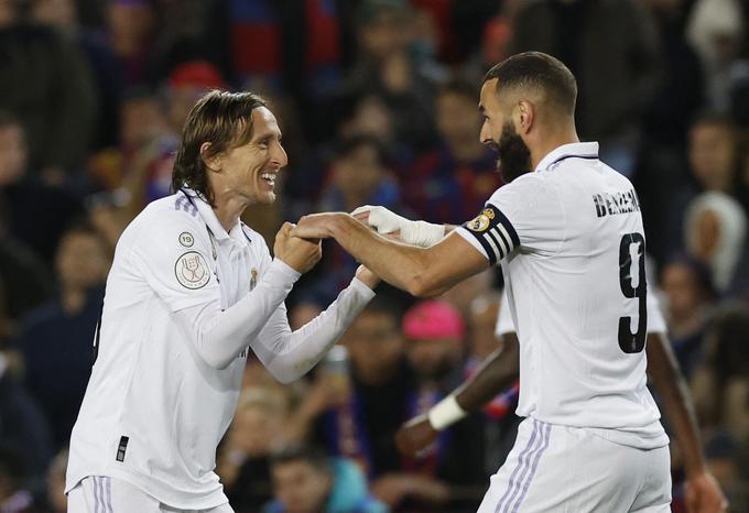 Luka Modrić in Karim Benzema navdušujeta pri Realu že več kot desetletje. Se bosta po tej sezoni poslovila in nadaljevala kariero na Arabskem polotoku? | Foto: Reuters