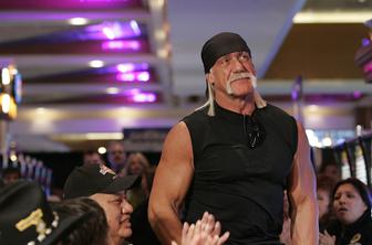 Hulk Hogan je znova oddan #video