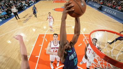 New York izgubil še 15. zapored, razigrani Gasol nasul skoraj 50 točk