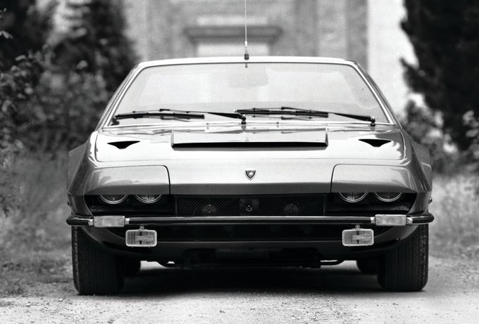 Lamborghini je jaramo izdeloval med leti 1970 in 1976, skupaj so vseh izdelali 328. Poganjal jo je 3,9-litrski motor V12. Moč je bila 260 kilovatov, v različici GTS (ali S) pa 272 kilovatov. | Foto: Lamborghini