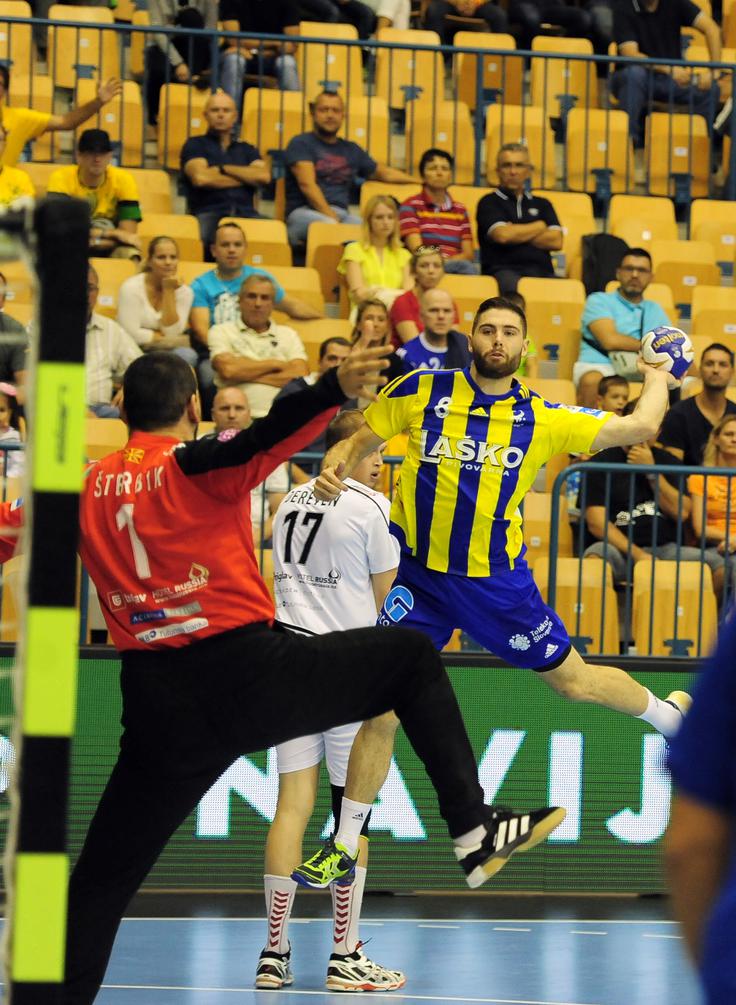 Arpad Šterbik je v skopskih vratih zbral 15 obramb, njegova celjska kolega pa sedem. | Foto: Liga Seha Gazprom