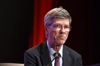 Ameriški ekonomist Jeffrey Sachs v Beogradu: Končala se je prevlada Zahoda