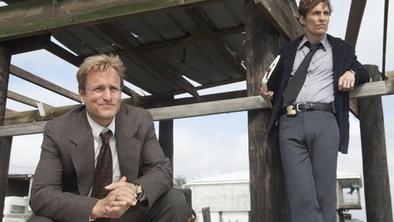 Zdaj je uradno: Colin Farrell in Vince Vaughn v Pravem detektivu
