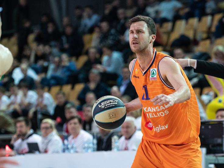 Blaž Mahkovic ostaja član Helios Suns. | Foto: Blaž Weindorfer/Sportida