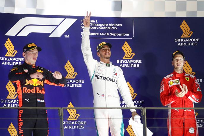 Lewis Hamilton | Lewis Hamilston je po novi zmagi še ušel tekmecem. | Foto Reuters