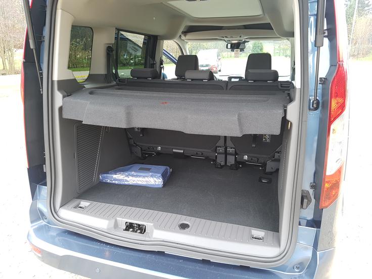 Ford transit tourneo | Foto: Gregor Pavšič