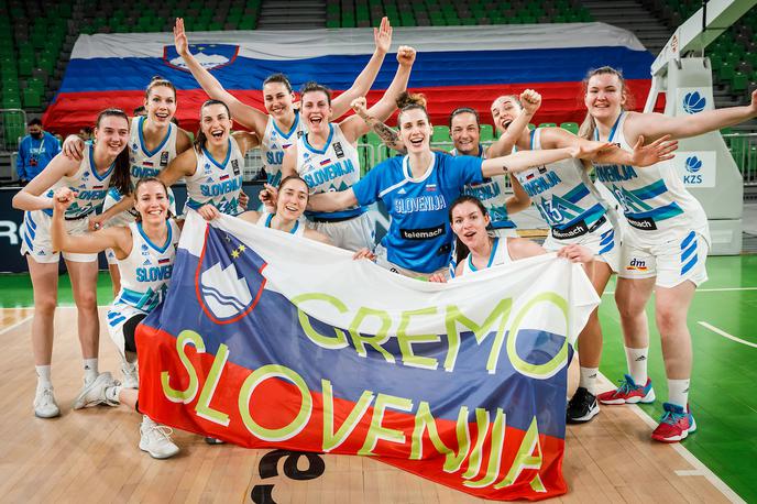Slovenija Islandija ženska košarkarska reprezentanca | Slovenske košarkarice bodo v ponedeljek izvedele imena tekmic na Euru. | Foto Vid Ponikvar