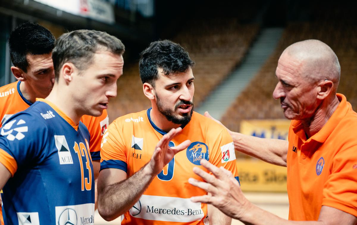 ACH Volley | Odbojkarji ACH Volley so premagali državne prvake iz Maribora. | Foto Aleš Oblak