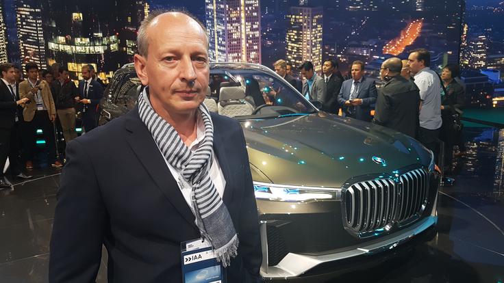 Jacek Fröhlich: V prihodnje bi radi izdelali avtomobile s preprostim, emocionalnim in prefinjenim slogom. Študija X7 to odraža, prav tako tudi koncept serije 8. | Foto: Gregor Pavšič