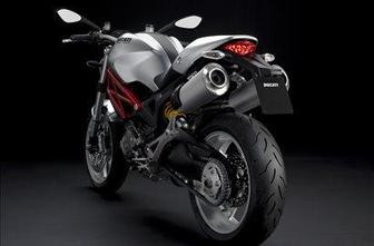 Ducati monster 1100 (S)