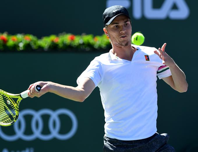 Miomir Kecmanović se je prvič v karieri uvrstil v finale ATP. | Foto: Reuters