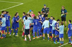 Vsi so pričakovali navijaške izgrede, a za bombo so poskrbeli hrvaški nogometaši!