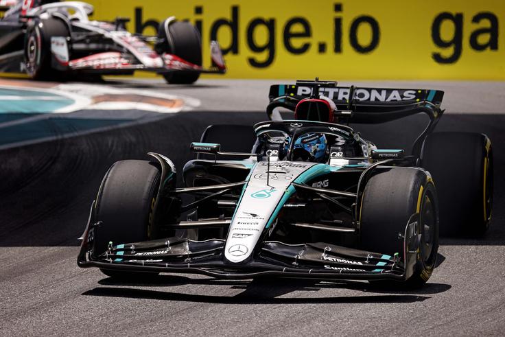 George Russell boljši od Mercedesov šele 11. | Foto: Reuters