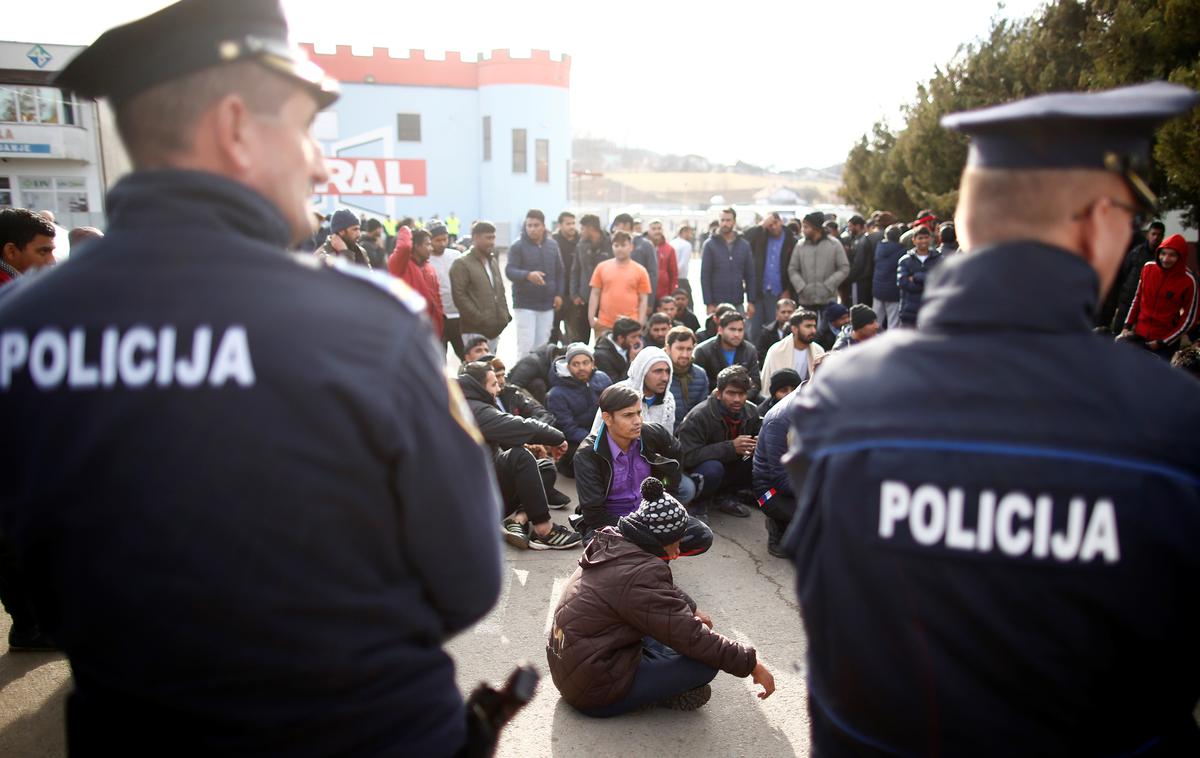 Migranti BIH policija | Foto Reuters