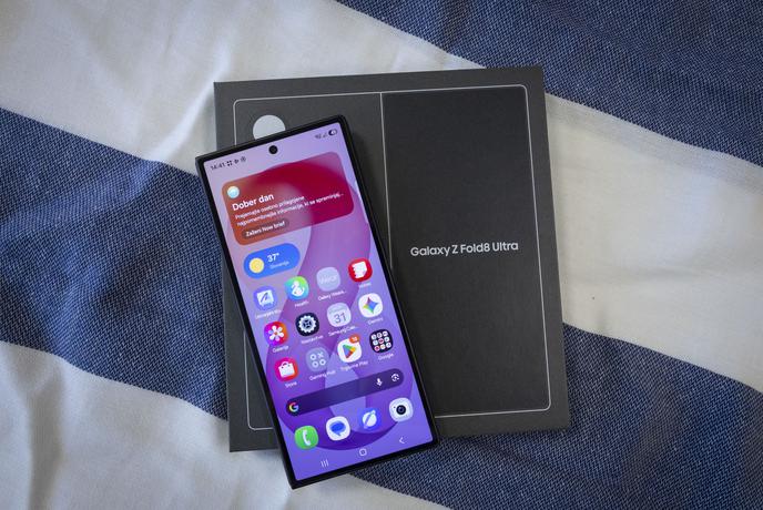 Samsung Galaxy Z Fold8 Ultra: učinkovitost na prvem mestu
