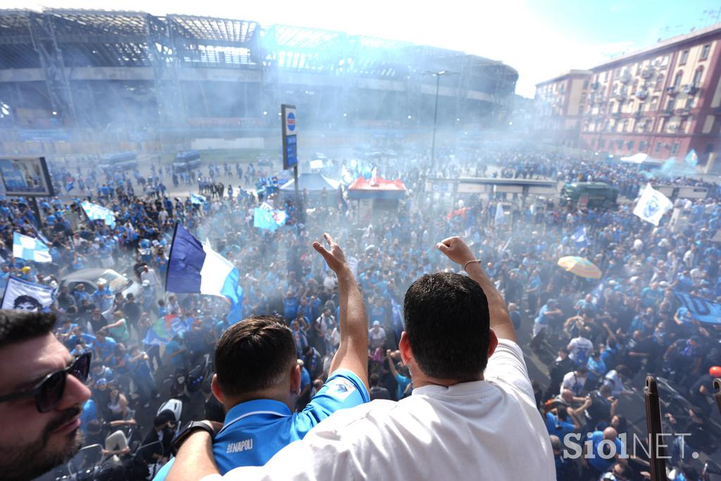 Neapelj Napoli