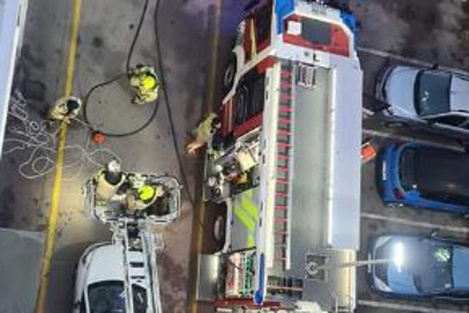 požar Celje | Gasilci so imeli težave z dostopom do kraja požara, so opozorili pri policiji.  | Foto Facebook /PGD Celje Gabrje