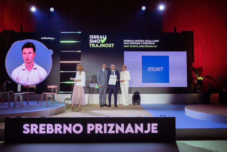 Za inovacije so prejeli več priznanj.  | Foto: GZS