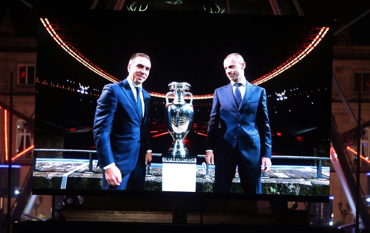 Direktor organizacijskega odbora EP 2024 Philipp Lahm in predsednik Evropske nogometne zveze (Uefa) Aleksander Čeferin bosta imela na Euru še kako pomembno vlogo. | Foto: Guliverimage/dpa