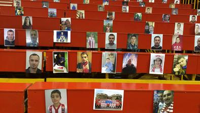 Crvena zvezda zmagala tudi s papirnatimi navijači