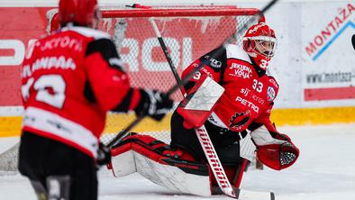 Jesenice visoko izgubile v Italiji, v torek jih čaka nova zaključna žogica