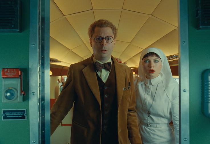 Michael Cera v eni svojih boljših vlog po Scottu Pilgrimu, Mia Threapleton pa bo glede na prikazano dobila še veliko glavnih vlog. | Foto: Karantanija Cinemas