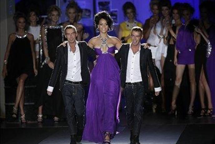 Unikatna dvojčka in znamka Dsquared2