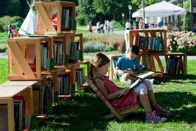 Taborjenje v živalskem vrtu? Poleti je to mogoče.