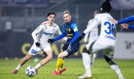 Koper ponagajal Celju, Domžale poglobile krizo Brava