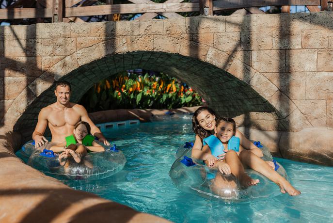 Družinske počitnice, kjer otroci uživajo, starši pa si dejansko odpočijejo? Našli smo recept v Šibeniku!