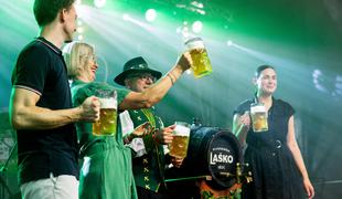 V Laškem se začenja 59. festival Pivo in cvetje #foto