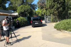 Poroka Roberta Goloba in Tine Gaber: Vila Tartini se polni, prispel je tudi Janković #video