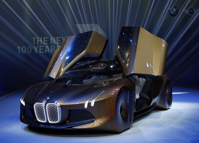 BMW-študija samovozečega avtomobila za leto 2021, ki bo vlogo elitnega avtomobila nemške znamke prevzela zdajšnji seriji 7. | Foto: BMW