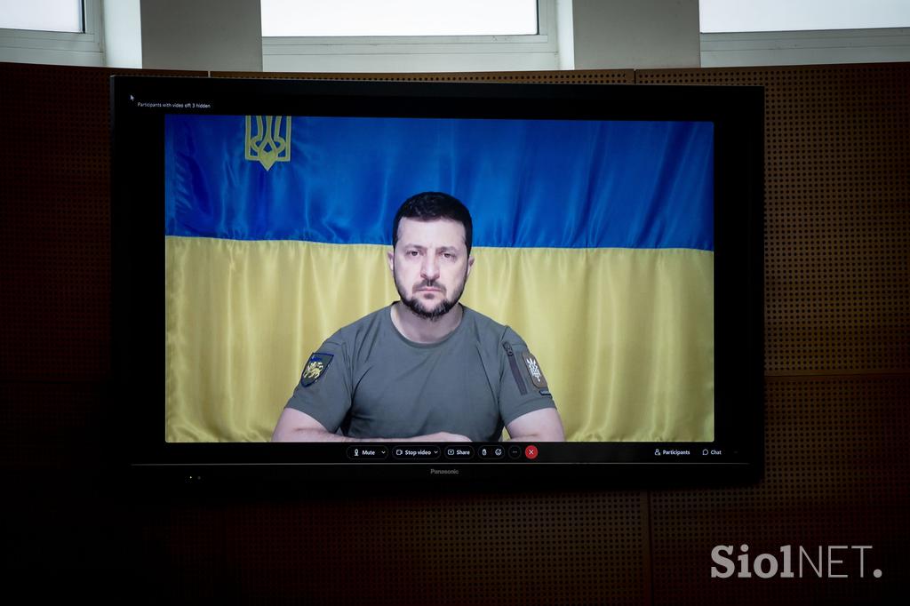 Prireditev DZ v znak podpore ukrajinskemu narodu
