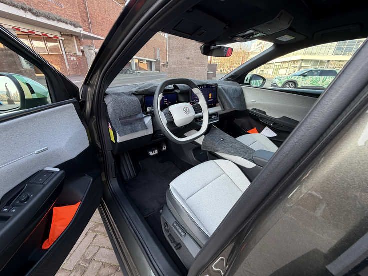 Uprava v Wolfsburgu želi izdelati "pravi volkswagen" - primera takega pristopa bosta tako ID.polo kot ID.cross.  | Foto: Gregor Pavšič