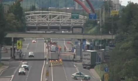 Nove podrobnosti tragične nesreče: 32-letna ženska umrla, otrok hudo poškodovan