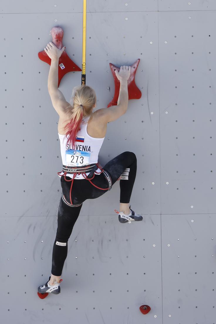 Korošica je izredno napredovala tudi v hitrostnem plezanju. Prvič se je prebila v osmino finala in na koncu po napaki osvojila 15. mesto. | Foto: Guliverimage/Vladimir Fedorenko
