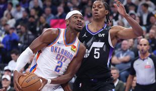 Prvaki nasuli kar 144 točk, Dallas vendarle do pete zmage