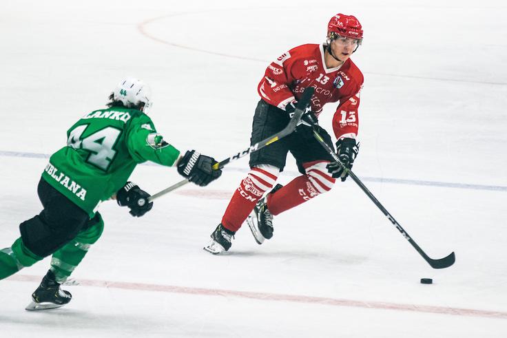 Med povabljenimi je osem hokejistov Olimpije in Jesenic, med njimi tudi branilca zmajev David Planko in železarjev Aljoša Crnovič. | Foto: Matic Ritonja/Sportida