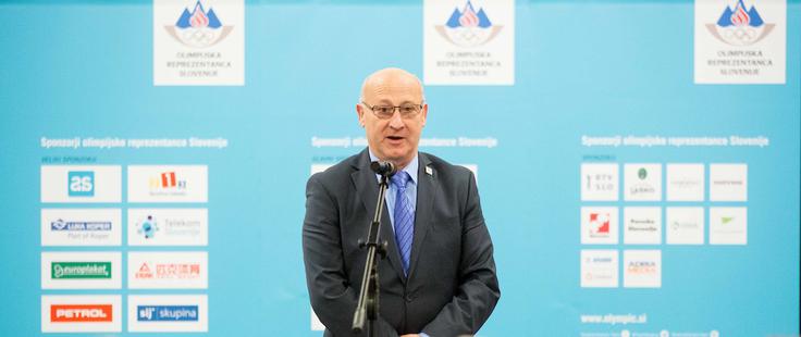 Pri OKS pravijo, da ne vedo, kako in zakaj so se vstopnice znašle pri preprodajalcih. | Foto: 