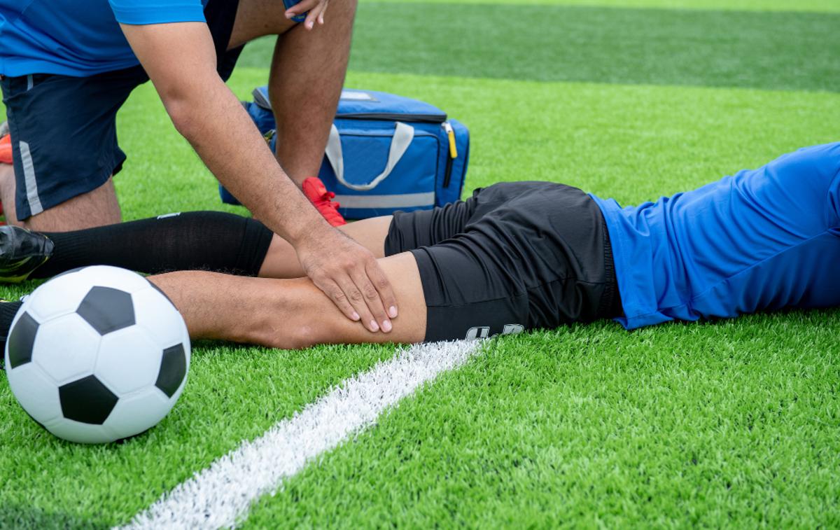 fizioterapevtsko zdravljenje nogometnih poskodb