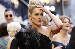 Sharon Stone ima rada klasičen videz, a na svoj način