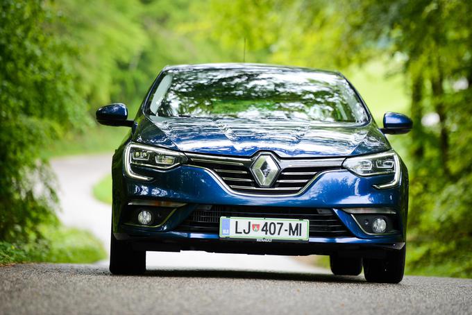 Renaultu je v prvih osmih mesecih uspel velik met. Prehiteli so Ford in po prodaji že zasedajo drugo mesto v Evropi. Novi megane je eden njihovih glavnih prodajnih orožij. | Foto: Ciril Komotar