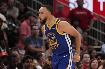 Steph Curry utišal Houston z neverjetnim metom: poteza, o kateri govori celotna NBA #video