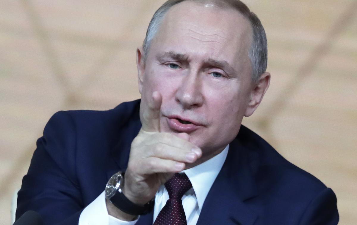 Vladimir Putin | Rusija je Hrvaški poslala pismo v ne ravno prijateljskem tonu. Po njihovem mnenju Hrvaška izkazuje podporo Ukrajini. "Ne vedete se prijateljsko in takšen pristop bo poguben," poroča Telegram.  | Foto Guliverimage