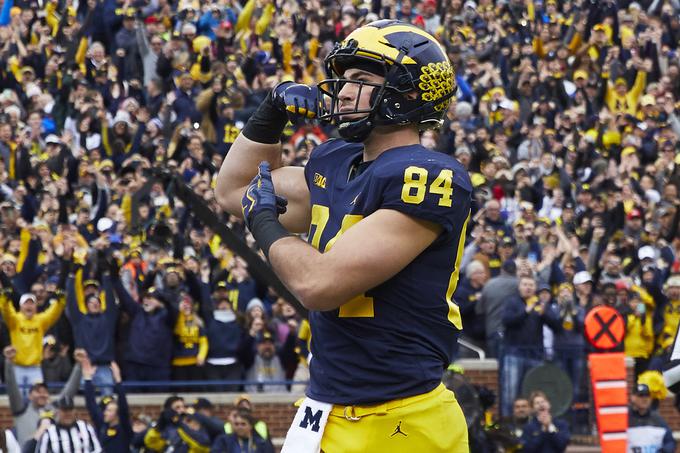 Vsako domačo tekmo univerzitetne ekipe ameriškega nogometa Michigan Wolverines si je v zadnji sezoni ogledalo prek 111.000 gledalcev. | Foto: Reuters