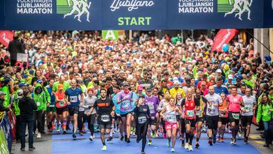 Ljubljanski maraton kljub dežju in volitvam pritegnil skoraj 14 tisoč tekačev #video